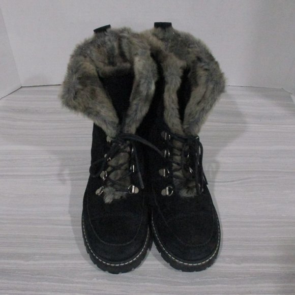 STUART WEITZMAN LUGE BLACK SUEDE, FUR LINED BOOTS! SIZE 4.5 - Picture 11 of 12